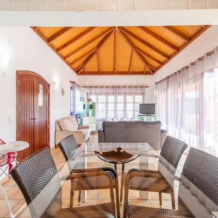 Вилла Ereza Brisas Del Mar